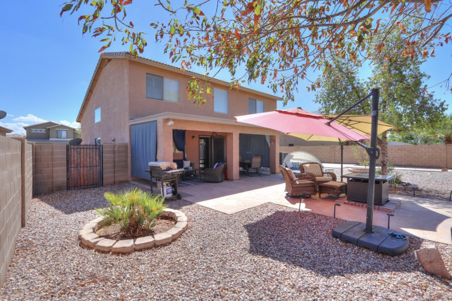 Book your kosher Casa Grande, Arizona villa vacation rental and let the